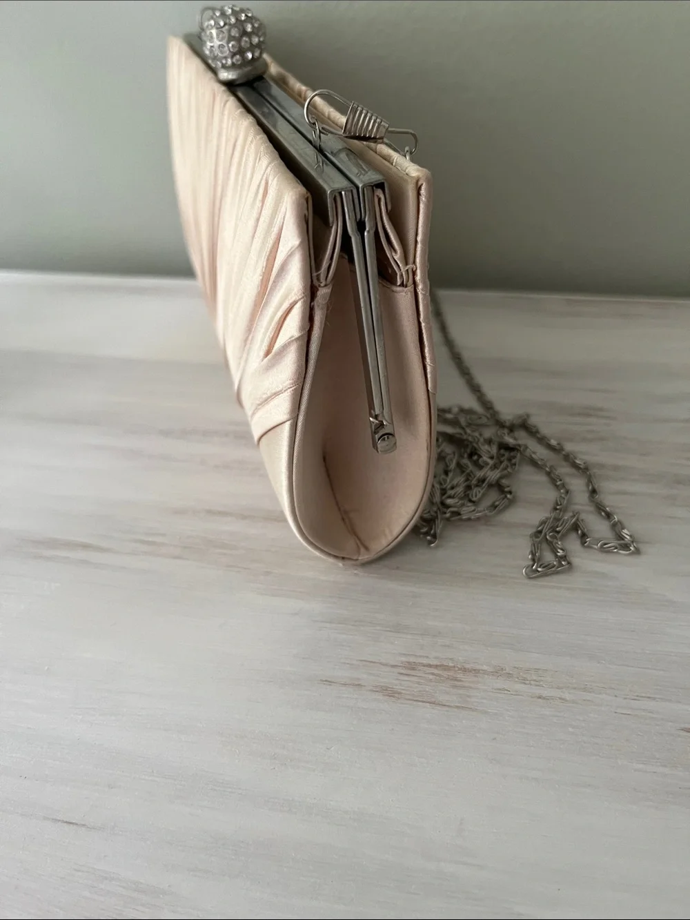 Elegant Satin Pleated Clutch with Chain Shoulder Strap
